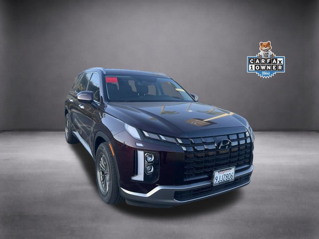 Certified 2024 Hyundai Palisade SEL FWD image 2