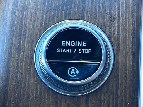 Certified 2023 Mercedes-Benz GLC 300 image 25