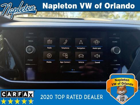 Used 2022 Volkswagen Taos SE image 24