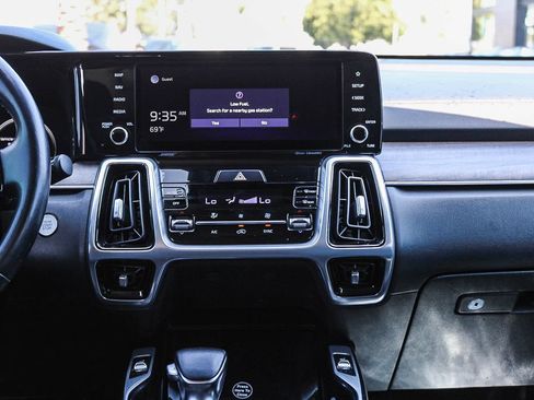 Used 2021 Kia Sorento SX Prestige AWD/4WD image 13