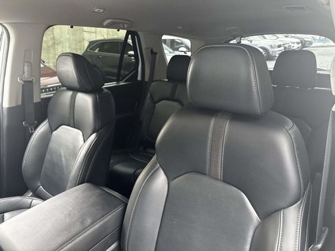 Used 2023 Honda Pilot EX-L image 19