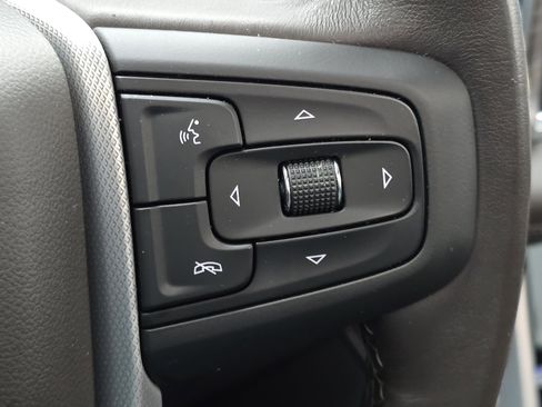 Used 2021 GMC Yukon Denali w/ Denali Ultimate Package image 32