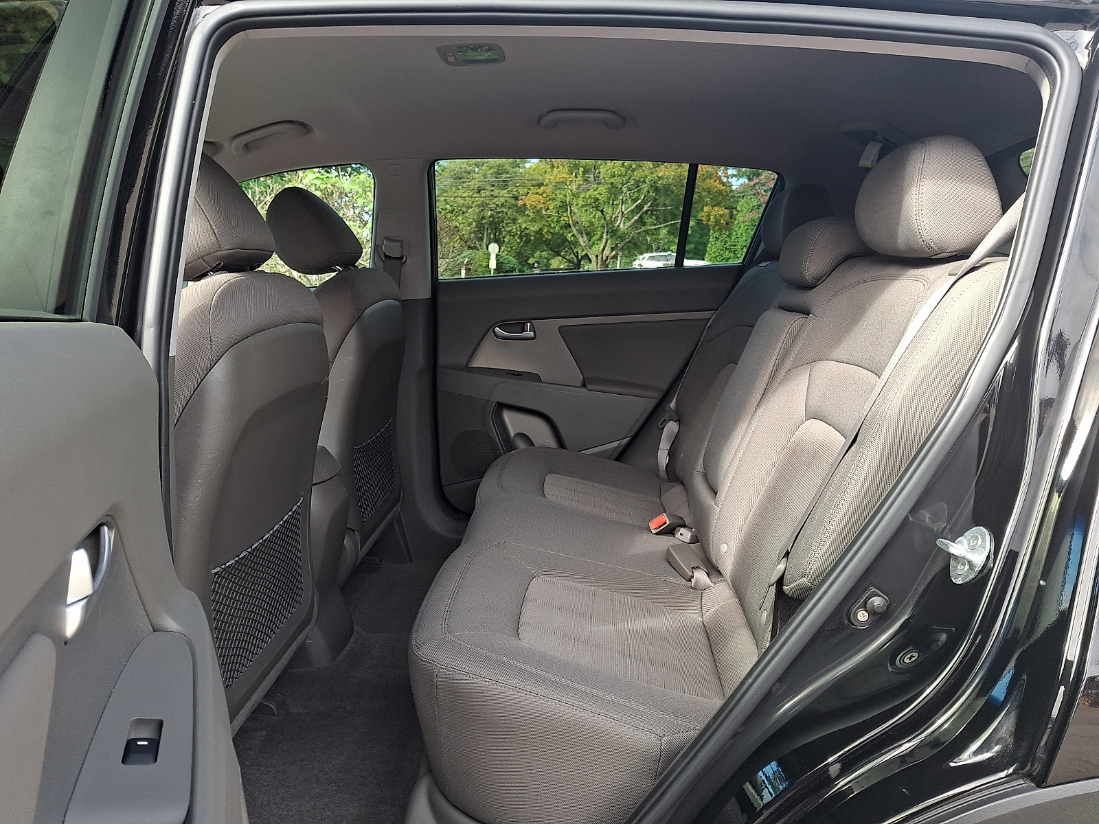 Used 2011 Kia Sportage LX w/ Convenience Pkg AWD/4WD image 11