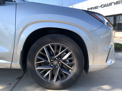 Used 2025 Lexus TX 350 AWD w/ Technology Package image 13