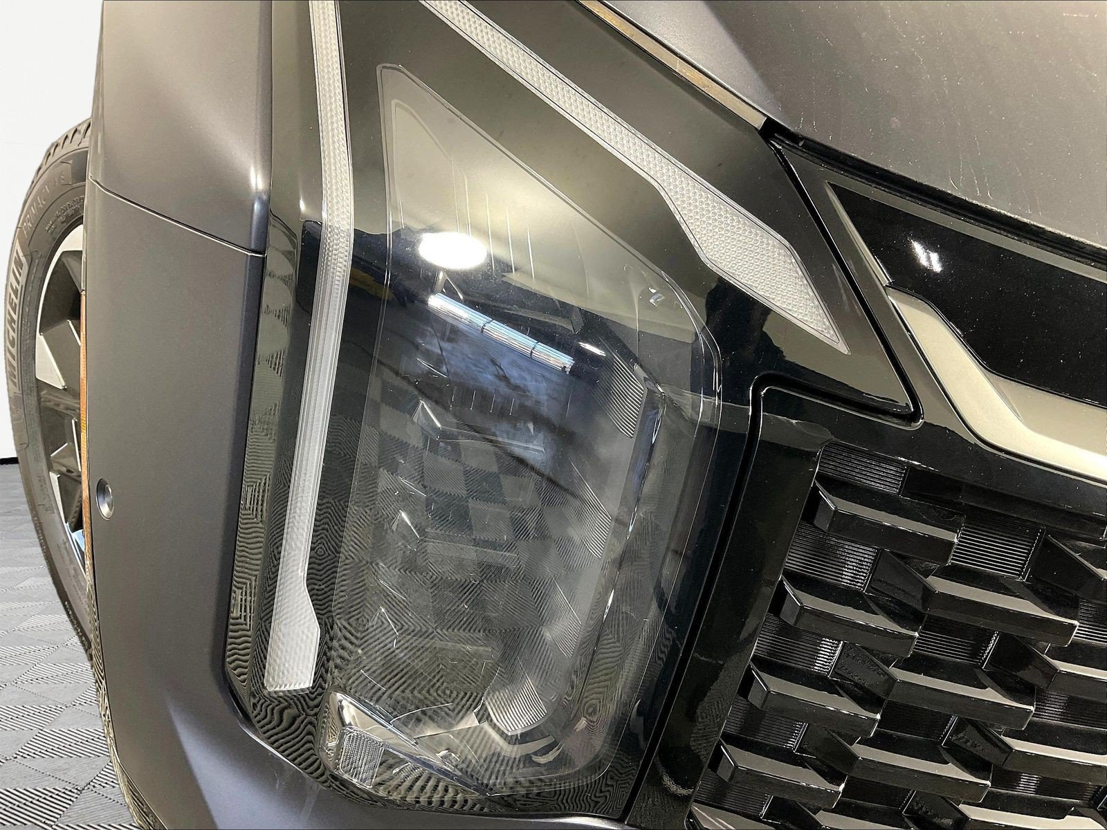New 2026 Kia Sportage SX FWD image 8