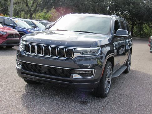 Used 2022 Jeep Wagoneer Series I image 7