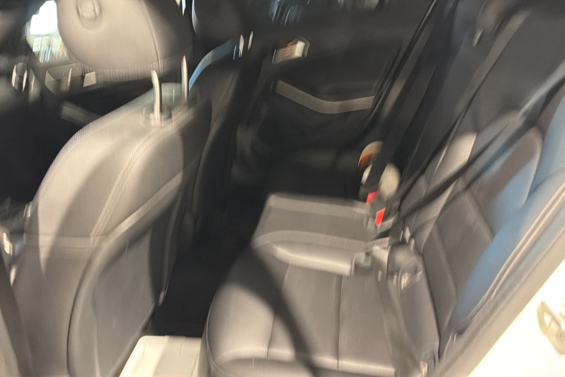 Used 2018 Mercedes-Benz GLA 250 image 33