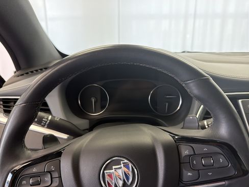 Used 2023 Buick Enclave Premium w/ Experience Buick Package FWD image 9