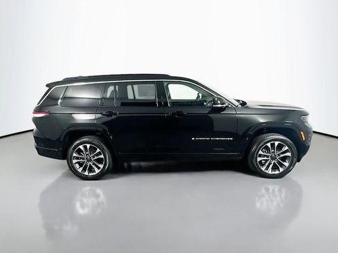 New 2025 Jeep Grand Cherokee L Overland w/ Luxury Tech Group IV image 8