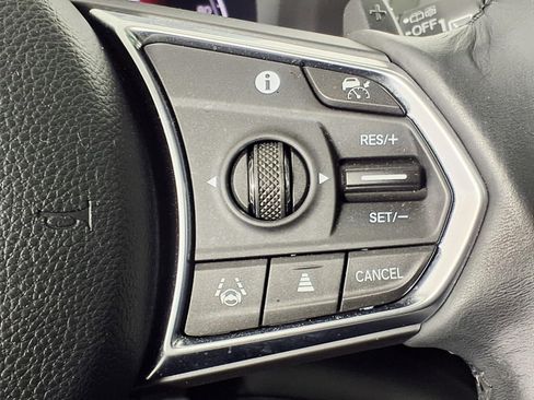 Used 2024 Acura MDX SH-AWD w/ Technology Package image 18