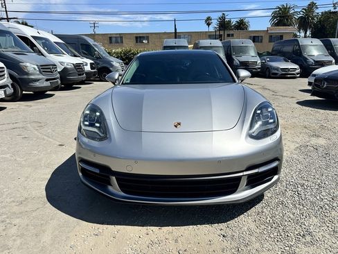 Used 2018 Porsche Panamera 4 w/ Premium Package Plus image 2