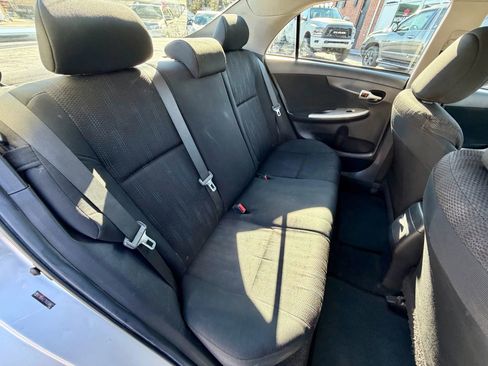 Used 2011 Toyota Corolla S image 10