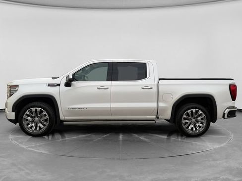 Used 2022 GMC Sierra 1500 Denali w/ Denali Reserve Package AWD/4WD image 6