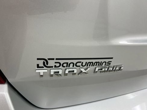 Used 2018 Chevrolet Trax LT w/ LT Convenience Package image 26