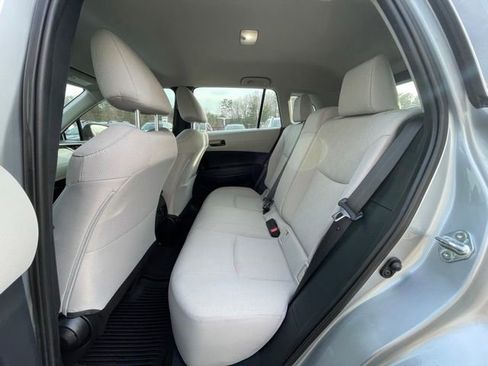 Used 2024 Toyota Corolla Cross L image 17