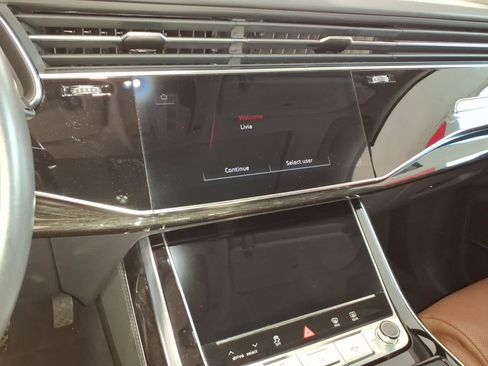 Used 2023 Audi Q7 3.0T Prestige w/ Prestige Package AWD/4WD image 13
