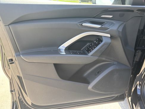Used 2025 Audi Q5 Prestige w/ 20" Wheel Package AWD/4WD image 14