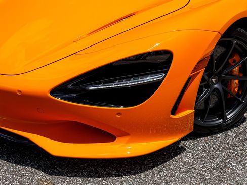 New 2027 McLaren 750S RWD image 38
