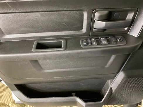 Used 2019 RAM 1500 Express w/ Wheel & Sound Group AWD/4WD image 28