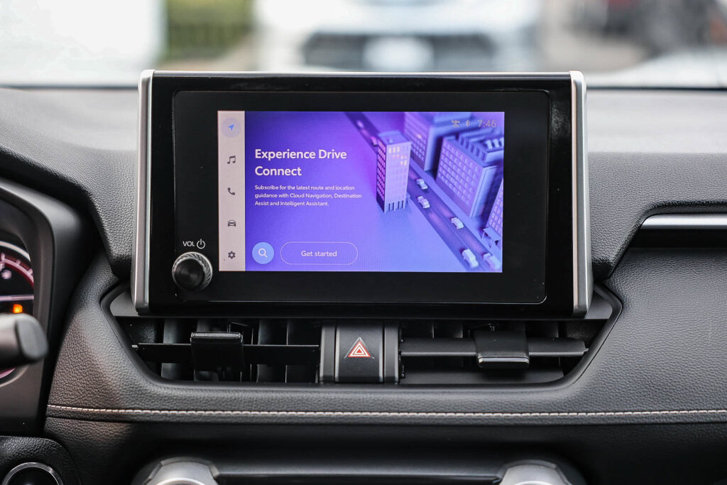 Certified 2025 Toyota RAV4 XLE FWD image 7