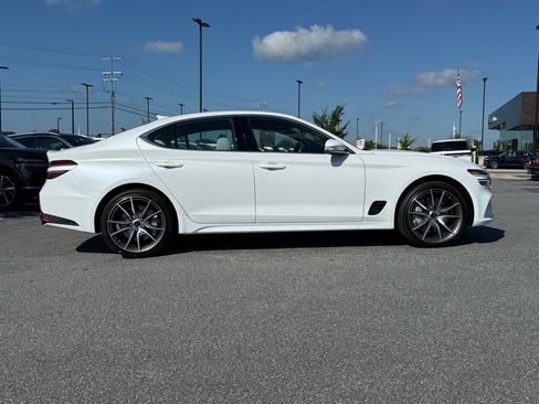 New 2026 Genesis G70 2.5T image 2