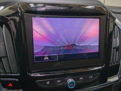 Certified 2023 Chevrolet Traverse LT image 20