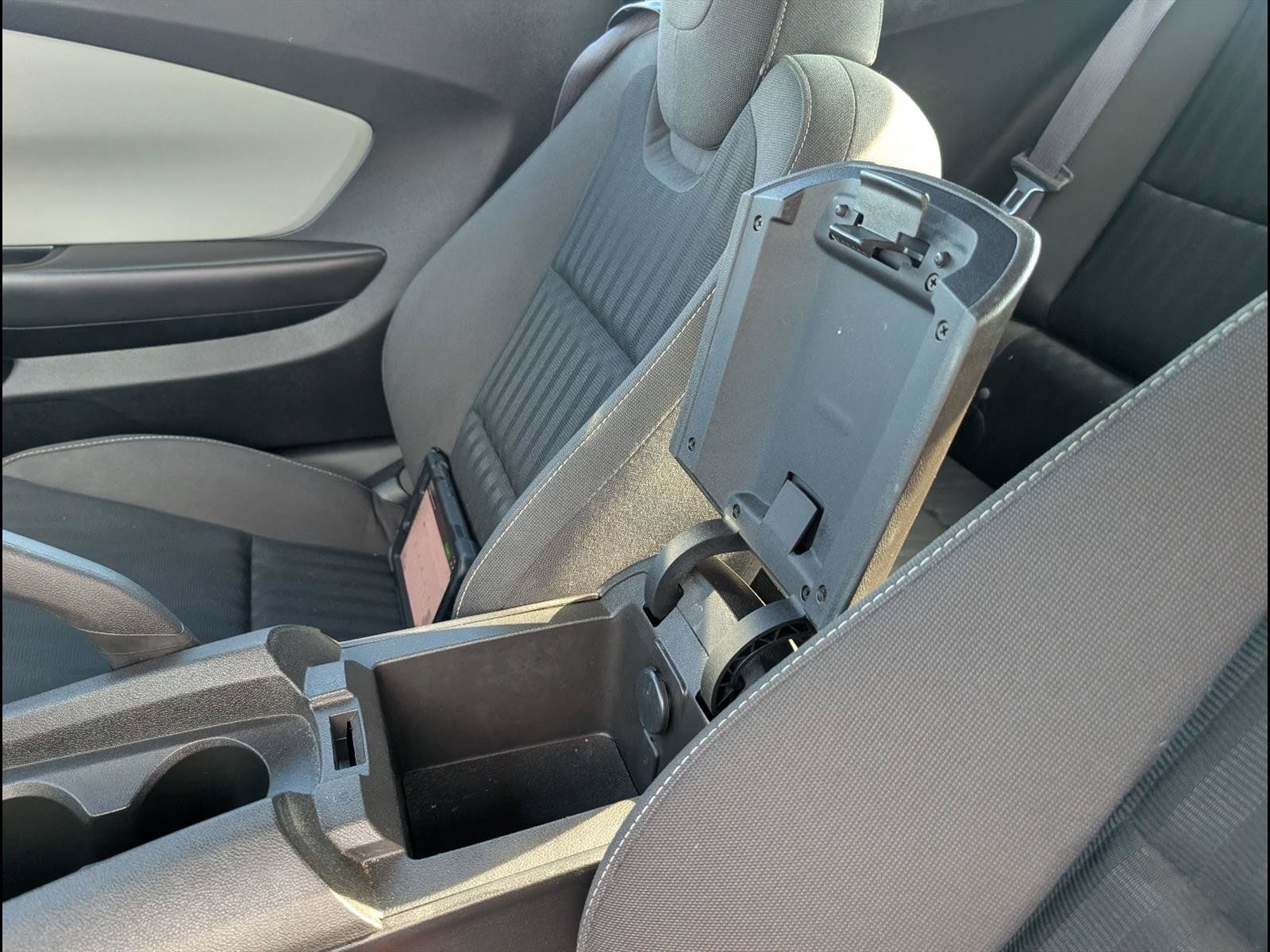 Used 2015 Chevrolet Camaro LS RWD image 19