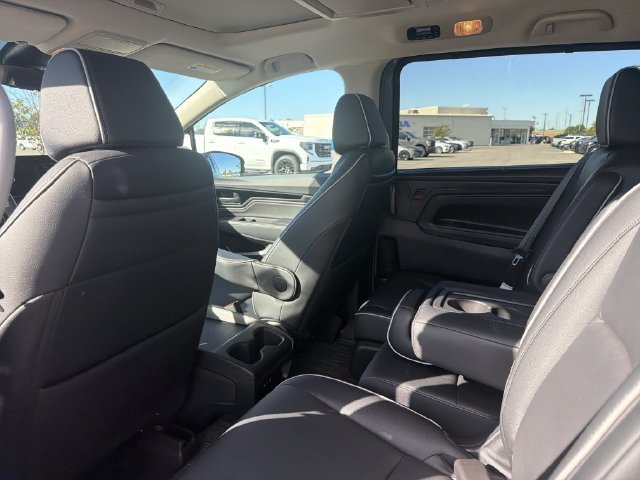 Used 2025 Honda Odyssey Touring image 13