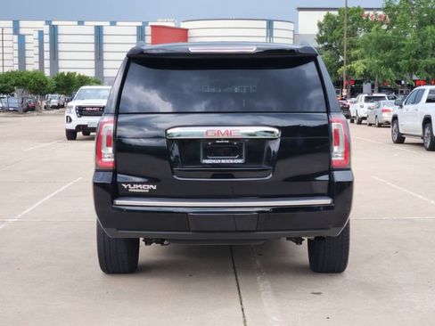 Used 2019 GMC Yukon Denali w/ Open Road Package AWD/4WD image 6