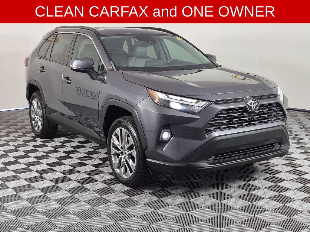 Used 2022 Toyota RAV4 XLE Premium FWD image 2