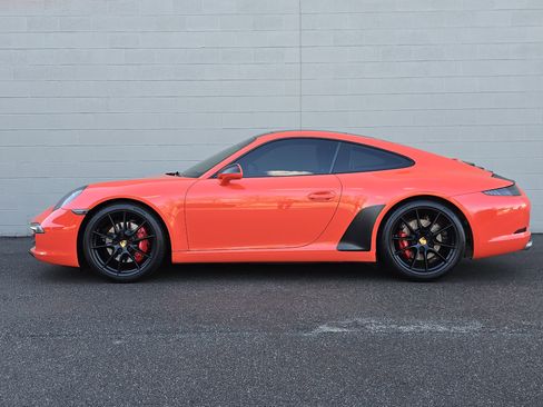Used 2016 Porsche 911 Carrera S image 2