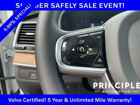 Certified 2024 Volvo XC90 B5 Plus AWD/4WD image 23