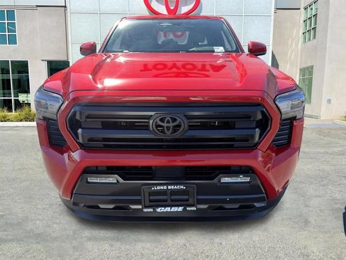 Used 2025 Toyota Tacoma SR5 RWD image 3