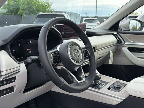New 2026 MAZDA CX-90 Plug-In Hybrid w/ Premium Plus image 18
