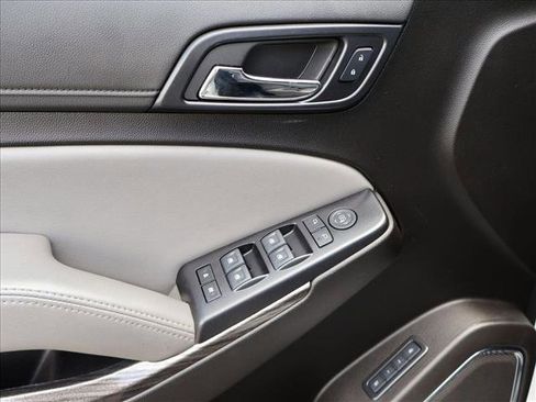 Used 2020 Chevrolet Tahoe LT RWD image 10