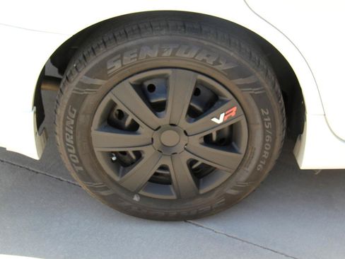 Used 2015 Nissan Altima 2.5 S w/ Power Driver Seat Package FWD image 28