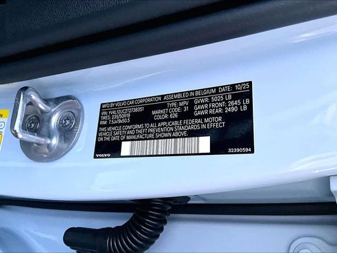 New 2026 Volvo XC40 B5 Plus w/ Protection Package Premier image 12