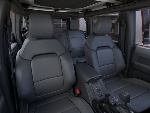 New 2026 Ford Bronco Big Bend w/ Black Diamond Package AWD/4WD image 10