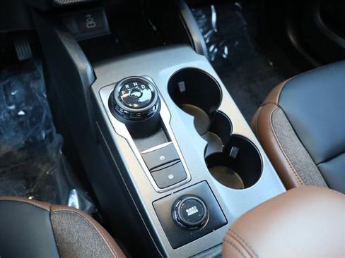 Used 2025 Ford Bronco Sport Outer Banks image 24