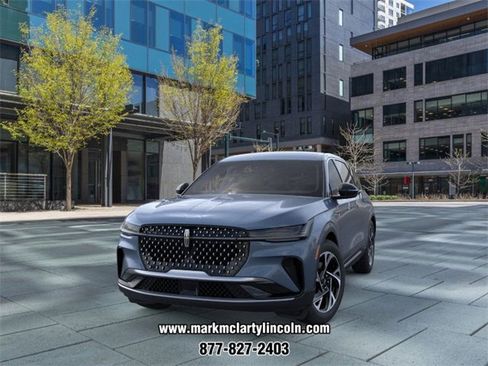 New 2026 Lincoln Nautilus Premier image 2