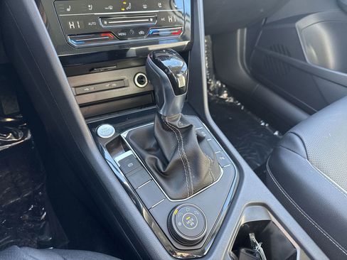 New 2026 Volkswagen Taos SEL image 22