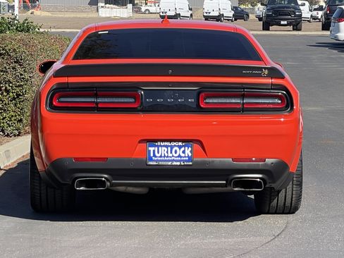 Used 2022 Dodge Challenger R/T Scat Pack image 10