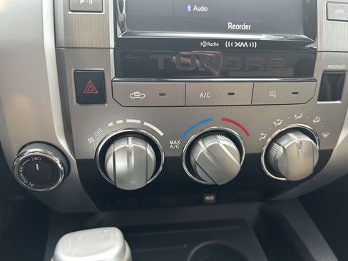 Used 2014 Toyota Tundra SR5 w/ TRD Off Road Package AWD/4WD image 28