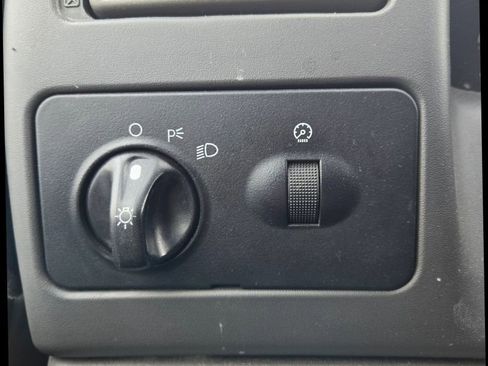 Used 2002 Ford F250 XL image 24