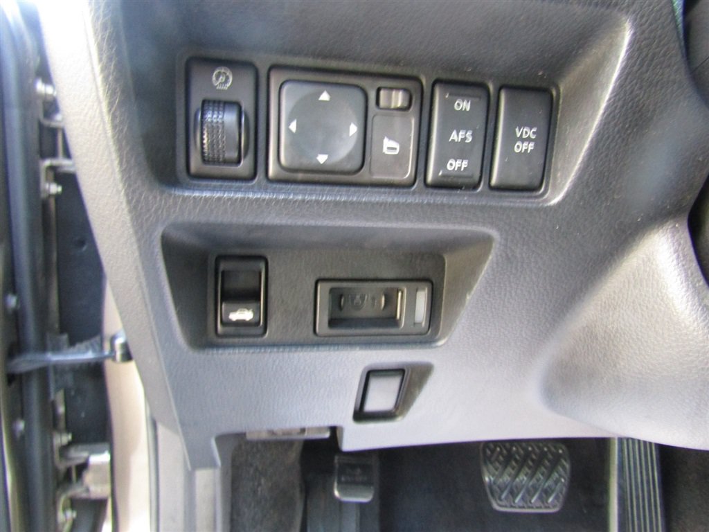 Used 2007 INFINITI M35 w/ Technology Pkg RWD image 29