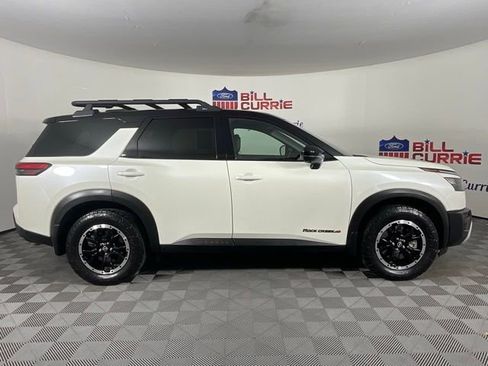 Used 2023 Nissan Pathfinder Rock Creek image 2