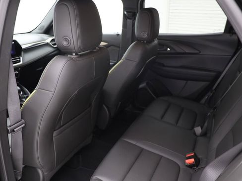 Used 2024 Chevrolet TrailBlazer ACTIV w/ Convenience Package image 12