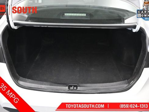Used 2024 Toyota Corolla LE FWD image 27