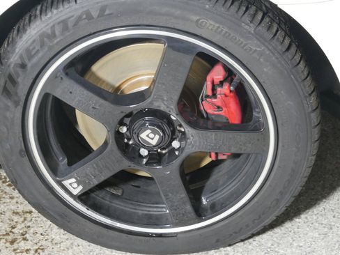 Used 2010 Volkswagen GTI image 15