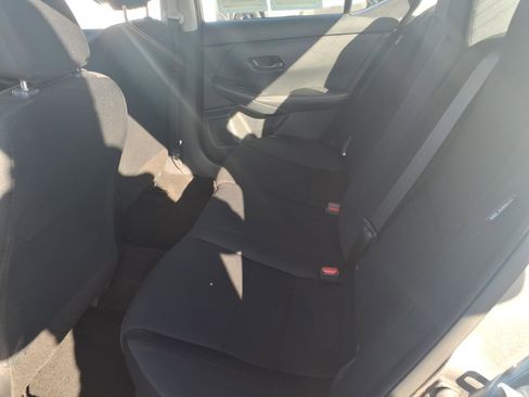 Certified 2025 Nissan Sentra S FWD image 9